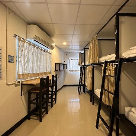 Blue Flow Hostel เกาะพีพี ภายนอก รูปภาพ